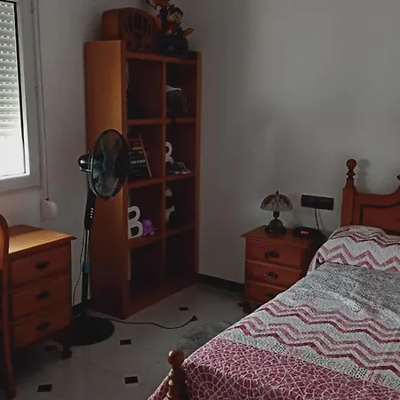 Kame House Гандия