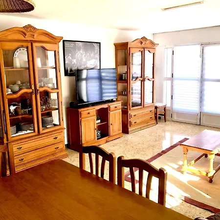 Kame House Гандия